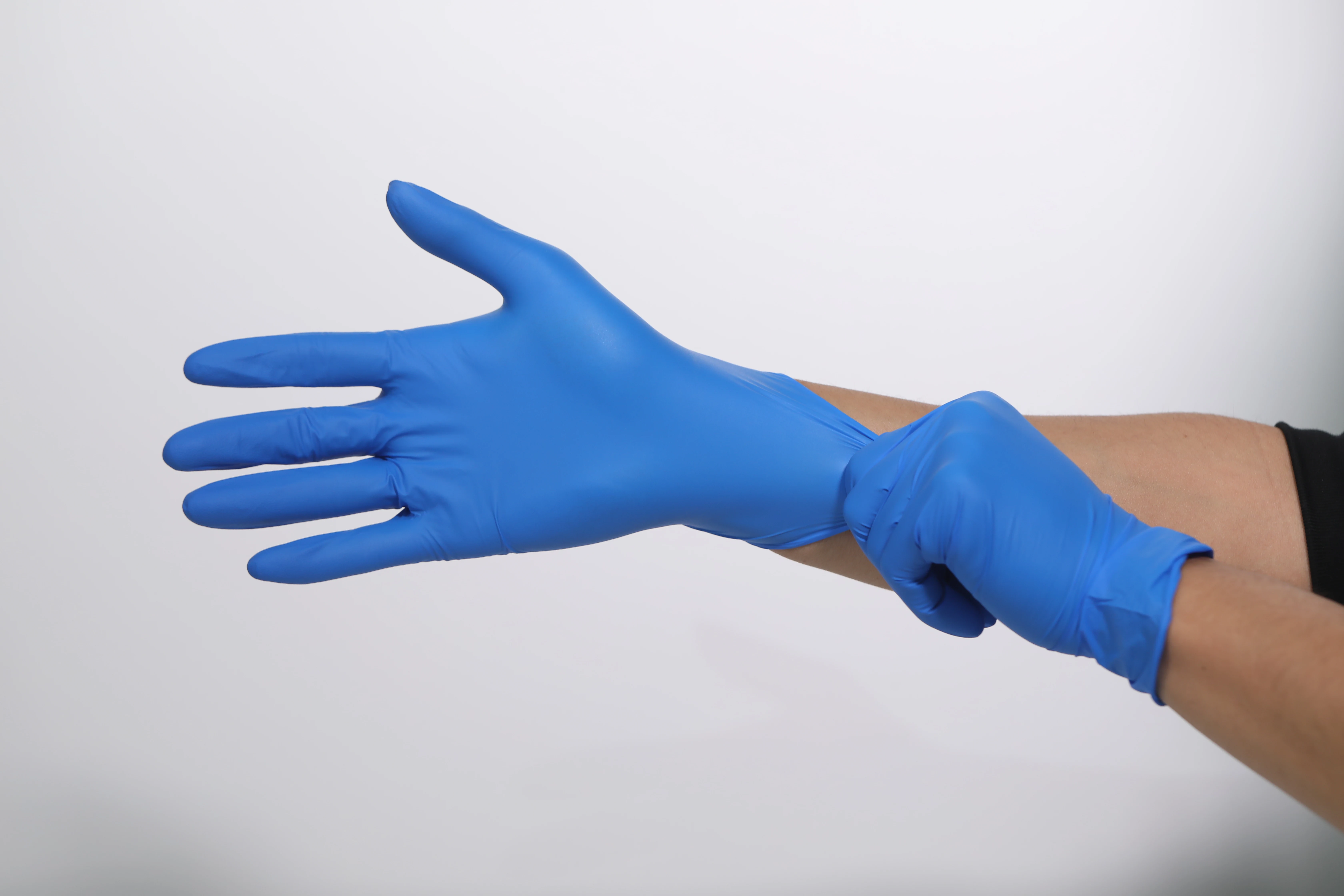 Одноразовые промышленные нестерильные перчатки небесно-голубого цвета для осмотра, высокие стандарты мягкости, оптом