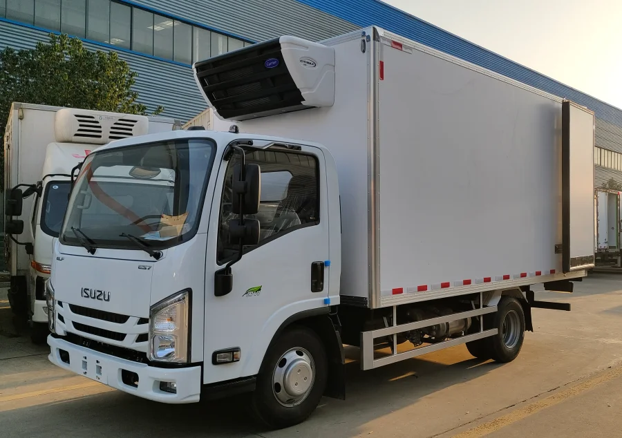 ELF 4X2 700P Light Mini C500 Isuzu грузовик-холодильник