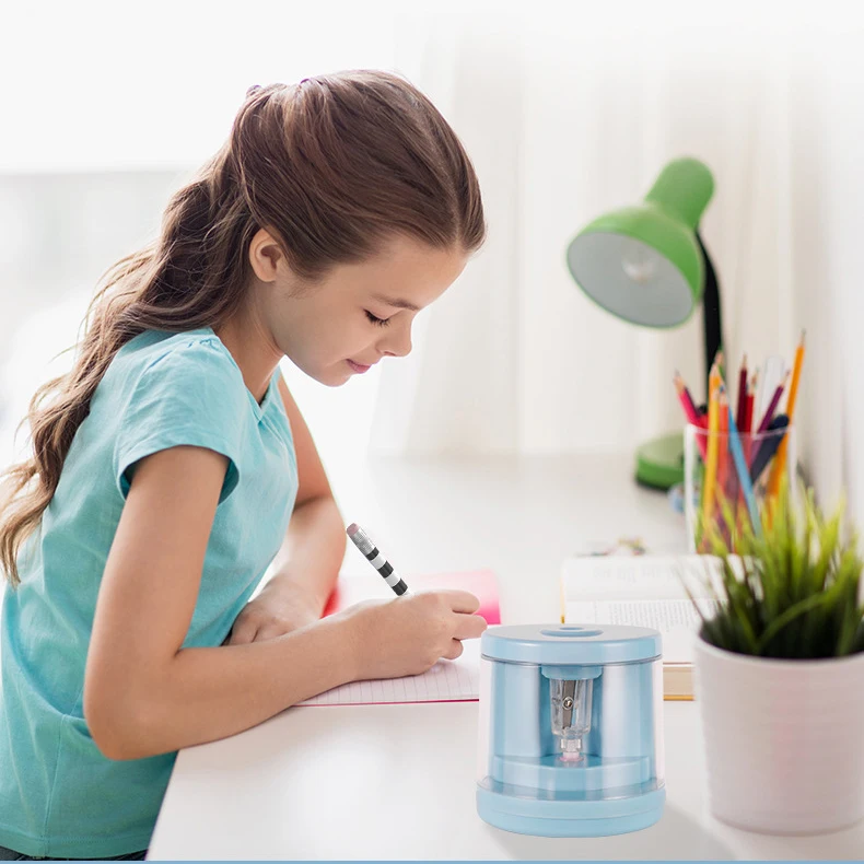 BEYOND Cute Automatic Electric Electronic Battery School Stationery Pencil Sharpener for Kids Children