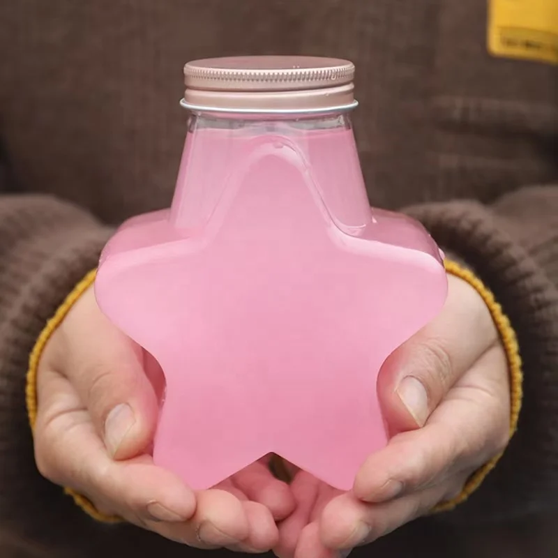 factory wholesale beautiful 200ml 500ml plastic star shape empty bottle with lid for beverage