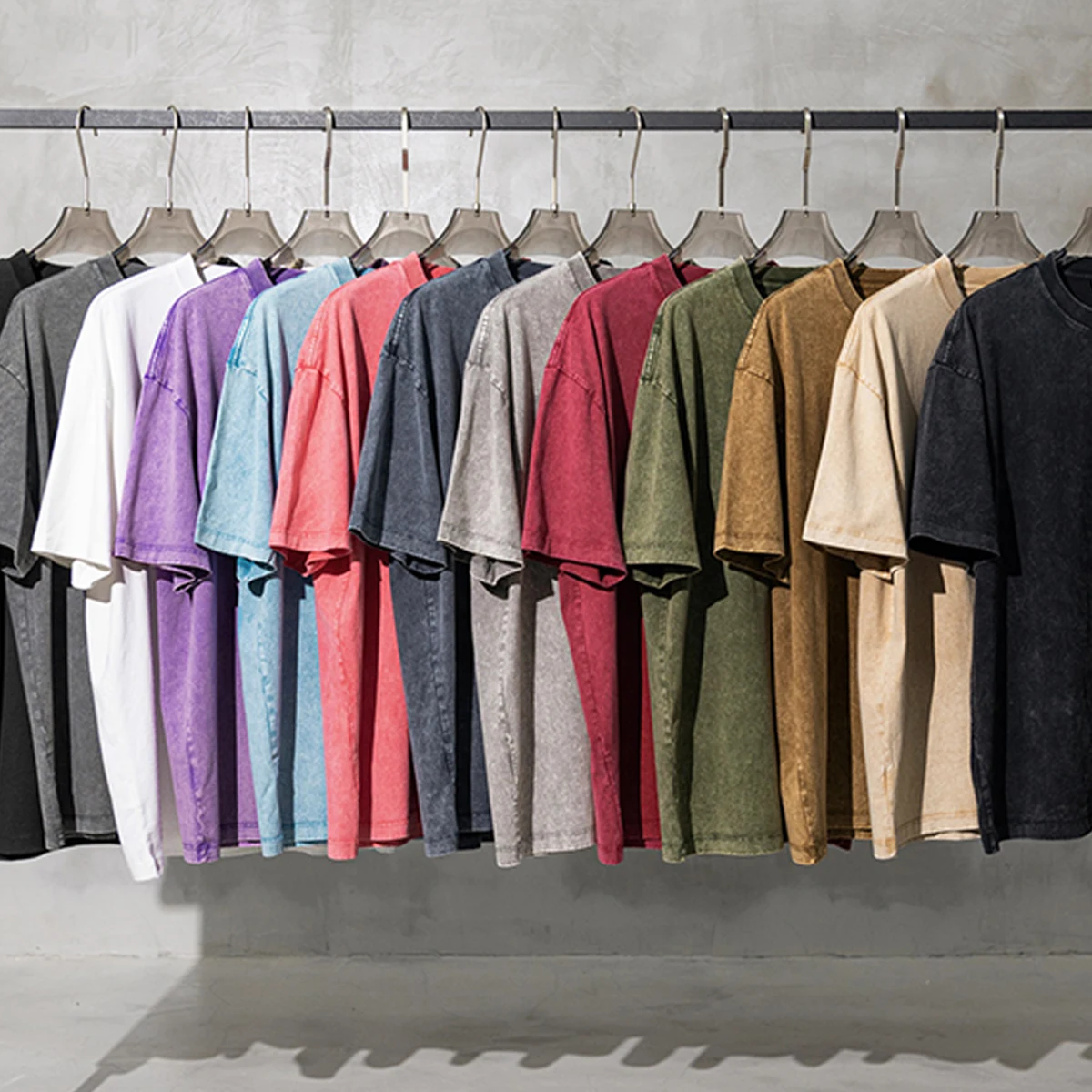 High Quality Custom Logo 100% Cotton Vintage Batik Acid Wash 270GSM Heavyweight Men Oversized Plain T Shirt Wholesale