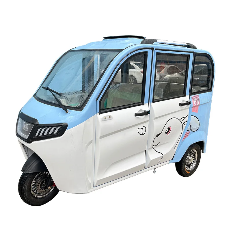 Mini Eco-Friendly 60v Electric Auto Rickshaw Tricycles Closed Body Type