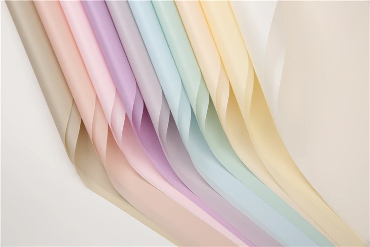 
mixed Colors Flower Wrapping Paper Water-proof Platinum Paper Gift Wrapping Papers Fancy Flowers Packing Ppae 