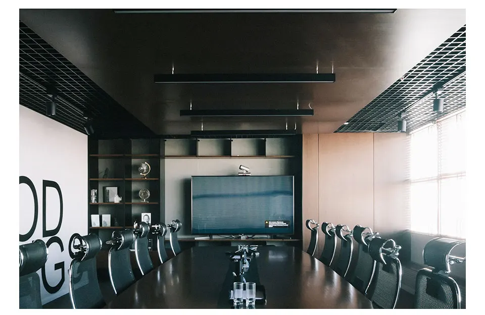 Suspending 120lm/w  LED Linear Lighting System Aluminium 28W Linkable Linear Light