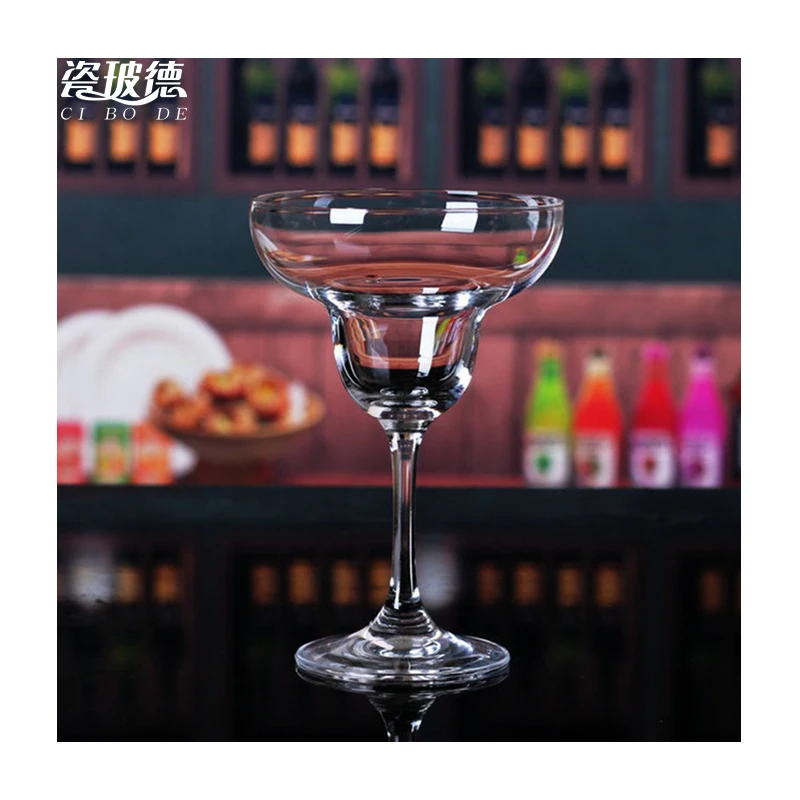 Custom logo long stem luxury cocktail glasses set Champagne Goblet coupe cocktail glass cup martini cocktail glass 10oz