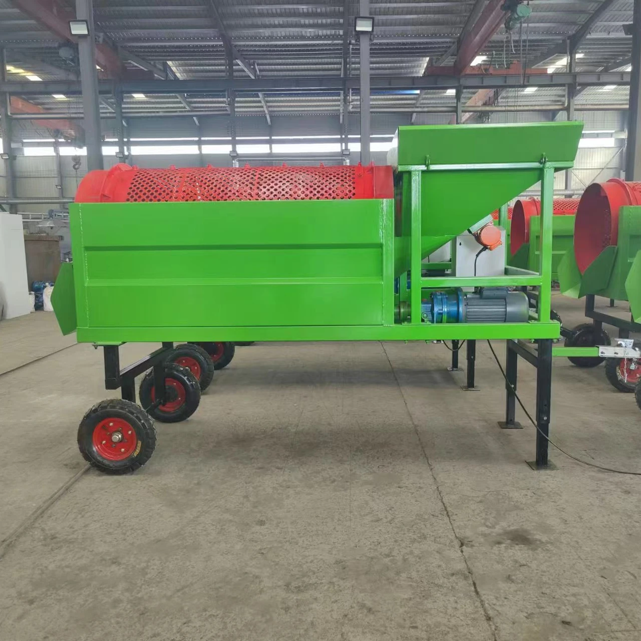 Большой мобильный роликовый экран