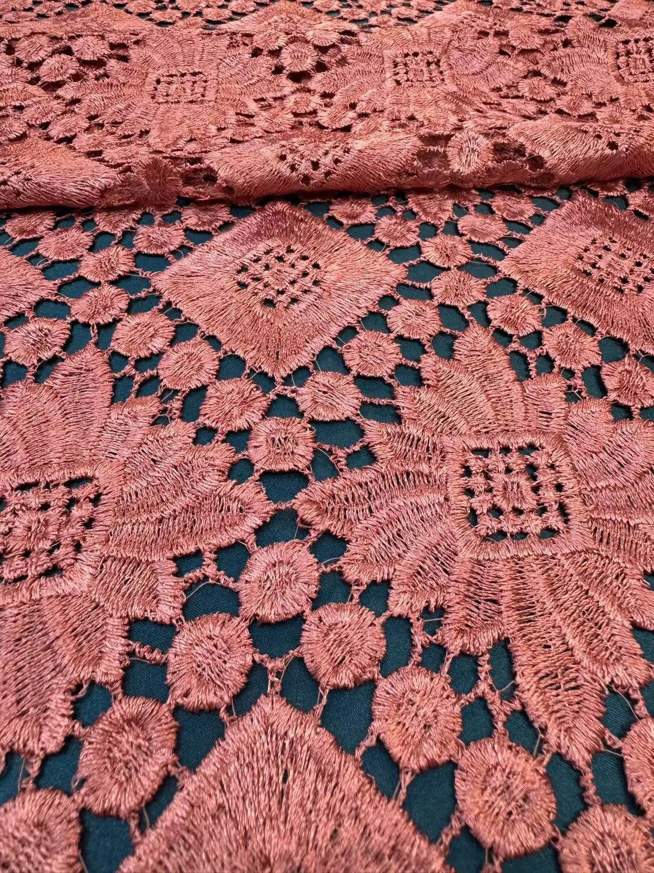 Wholesale Cheap George Lace Fabric Yellow Color African lace Fabric With Sequins Embroidered