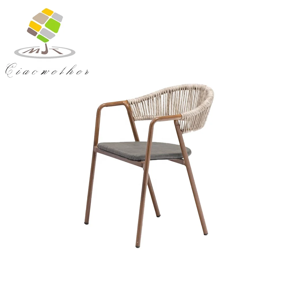 Недорогой садовый уличный Штабелируемый стул из ротанга полиэтилена для кафе ресторана плетеные обеденные стулья