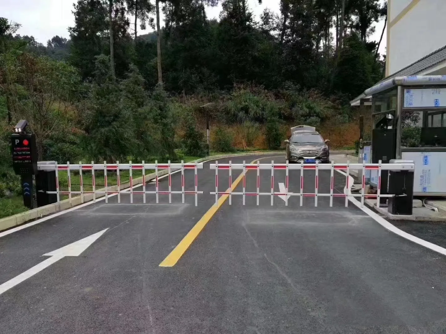 Vehicle Management lpr Software Car Parking System With Camera Automatic Number Plate Recognition Camera