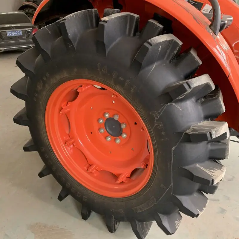 Сельскохозяйственные б/у тракторы Kubota на продажу