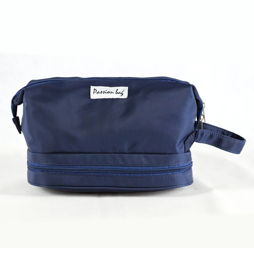 Wholesale Travel Bag Waterproof Cosmetic Case with Zipper and Hasp Fashionable Solid Nylon Style luxury makeup bag