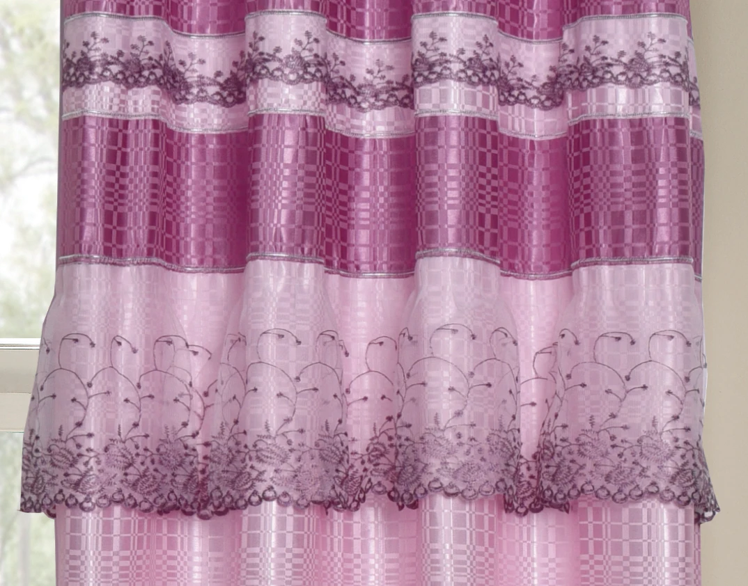 100% Polyester Hot-selling classic design high quality Pink Insulated Blackout Home decoration modern fabric custom curtain