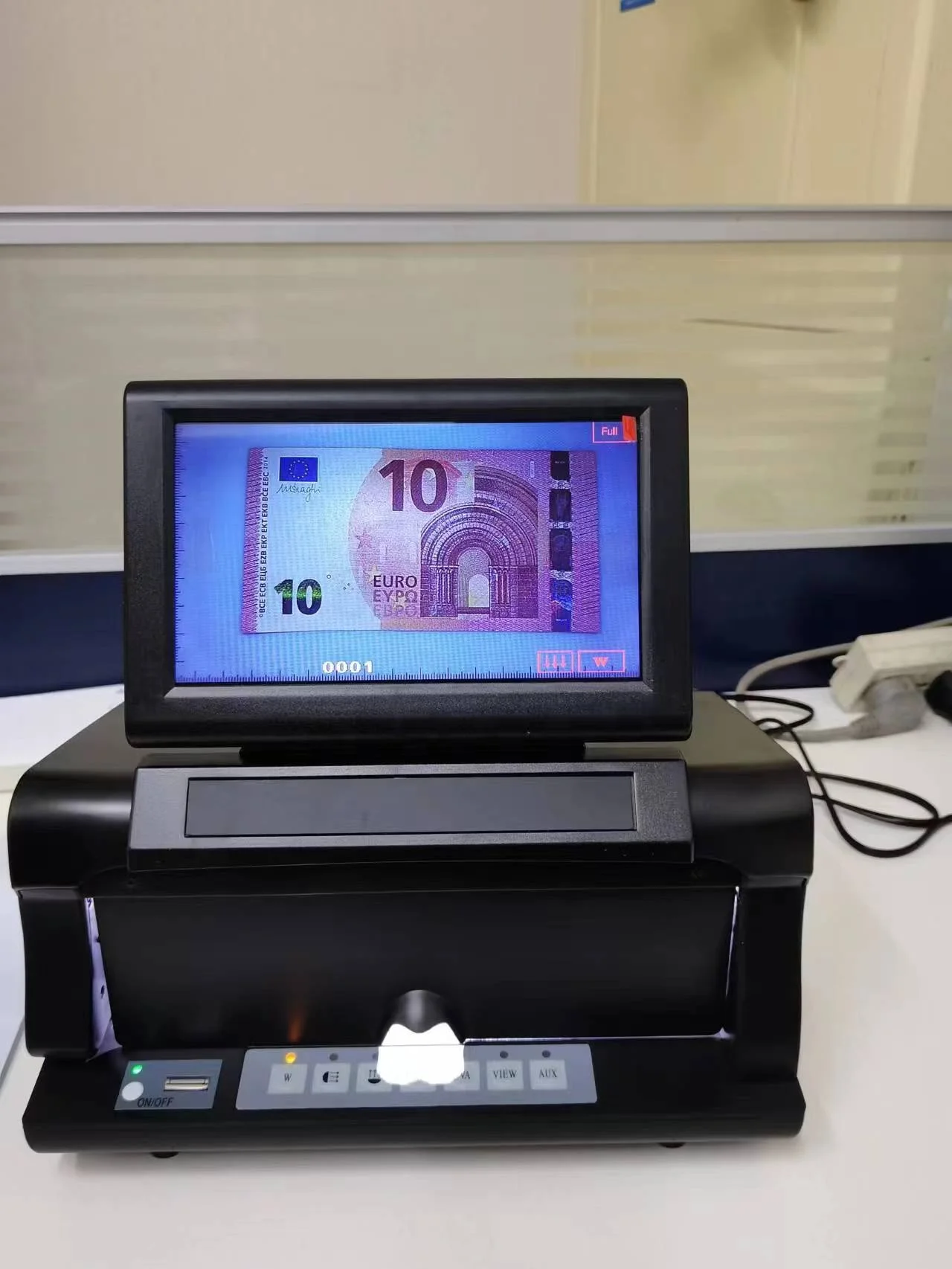 Multiple Light Source Ticket Image Analyzer Detector