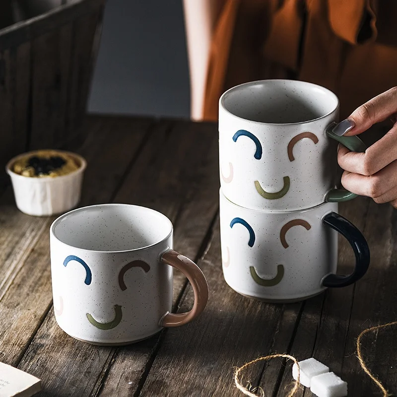 Customized Vintage Style Spotted Stoneware Mug Smile Design Color Glaze Ceramic Coffee Cup Pottery Mugs Clay Cup for Gifts