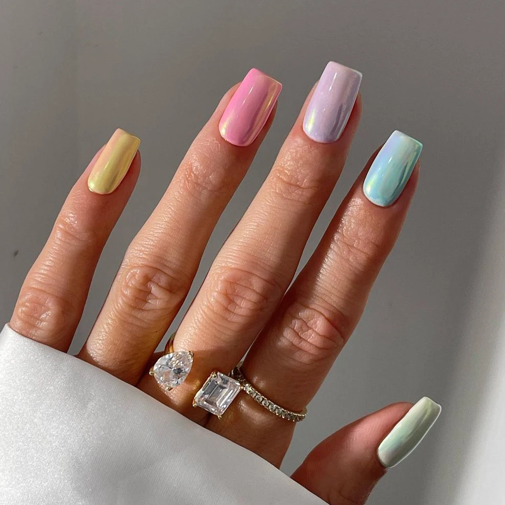 Custom Design Luxury Fake Nails Set Wholesale False Nails Stick On Short Square Soft Gel Colorful Chrome Press On Nails Bulk