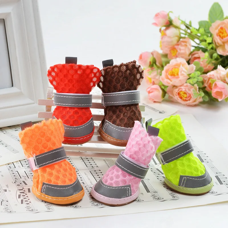 Wholesale Pet Dogs Shoes Soft Breathable Spring Summer Non Slip Reflective Small Pet Dogs Shoes for Dogs