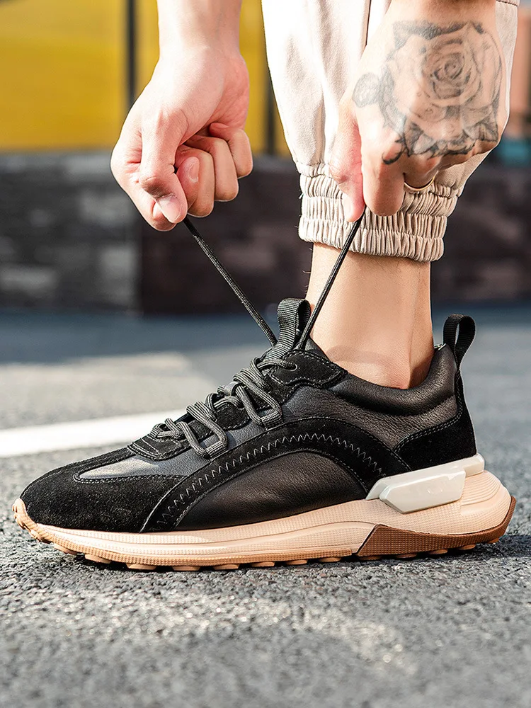 2022 Black Color Sport Shoes Flat Sneakers Unisex Men Casual Custom Shoes Men PU Leather with Logo