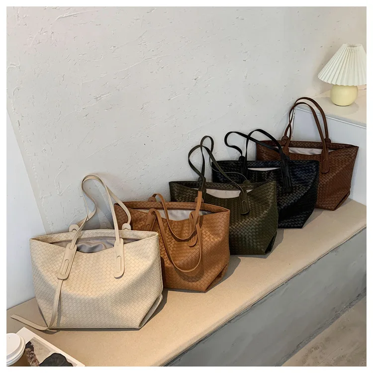SY hot selling  pu leather large capacity Woven pattern  Armpit  shoulder handbags tote bag for women travel &shopping