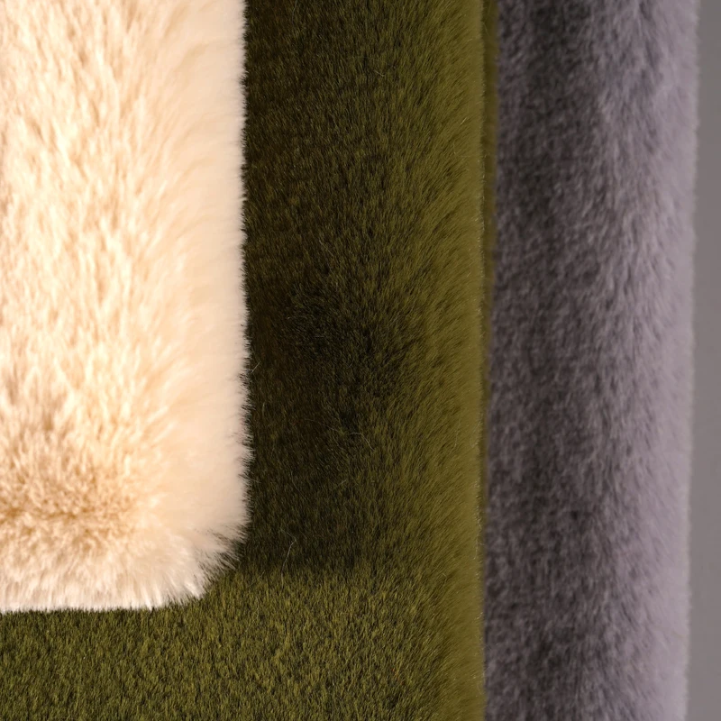 
Mens contrast Faux fur Cheap price Soft Faux Fur fleece fabric Long pile for Home textile 