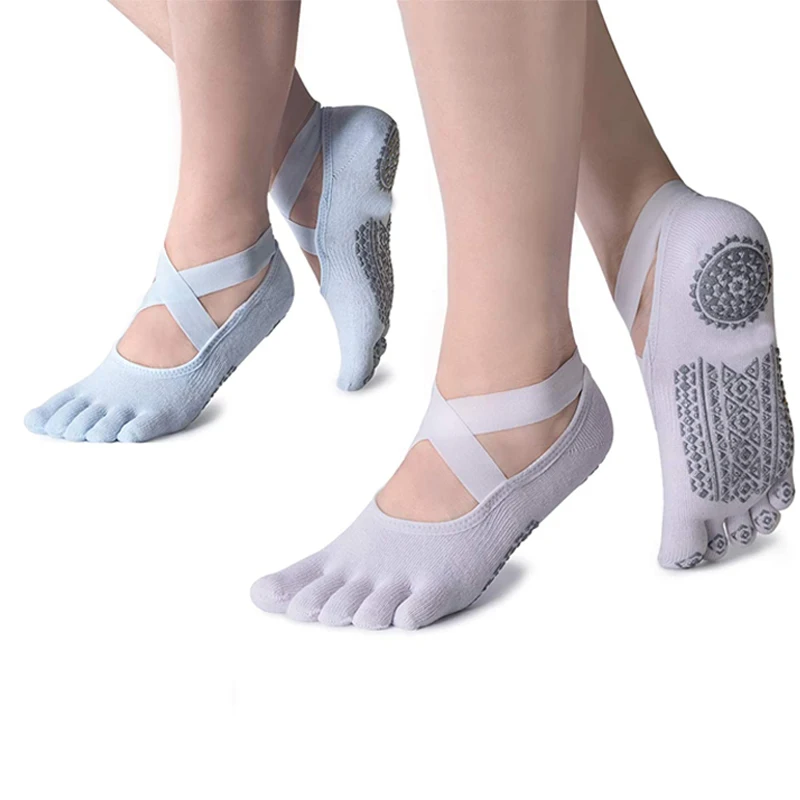 High Quality Professional No Show Length Socks With Grip Ballet Pilates Barre Design Sports Grip Socks