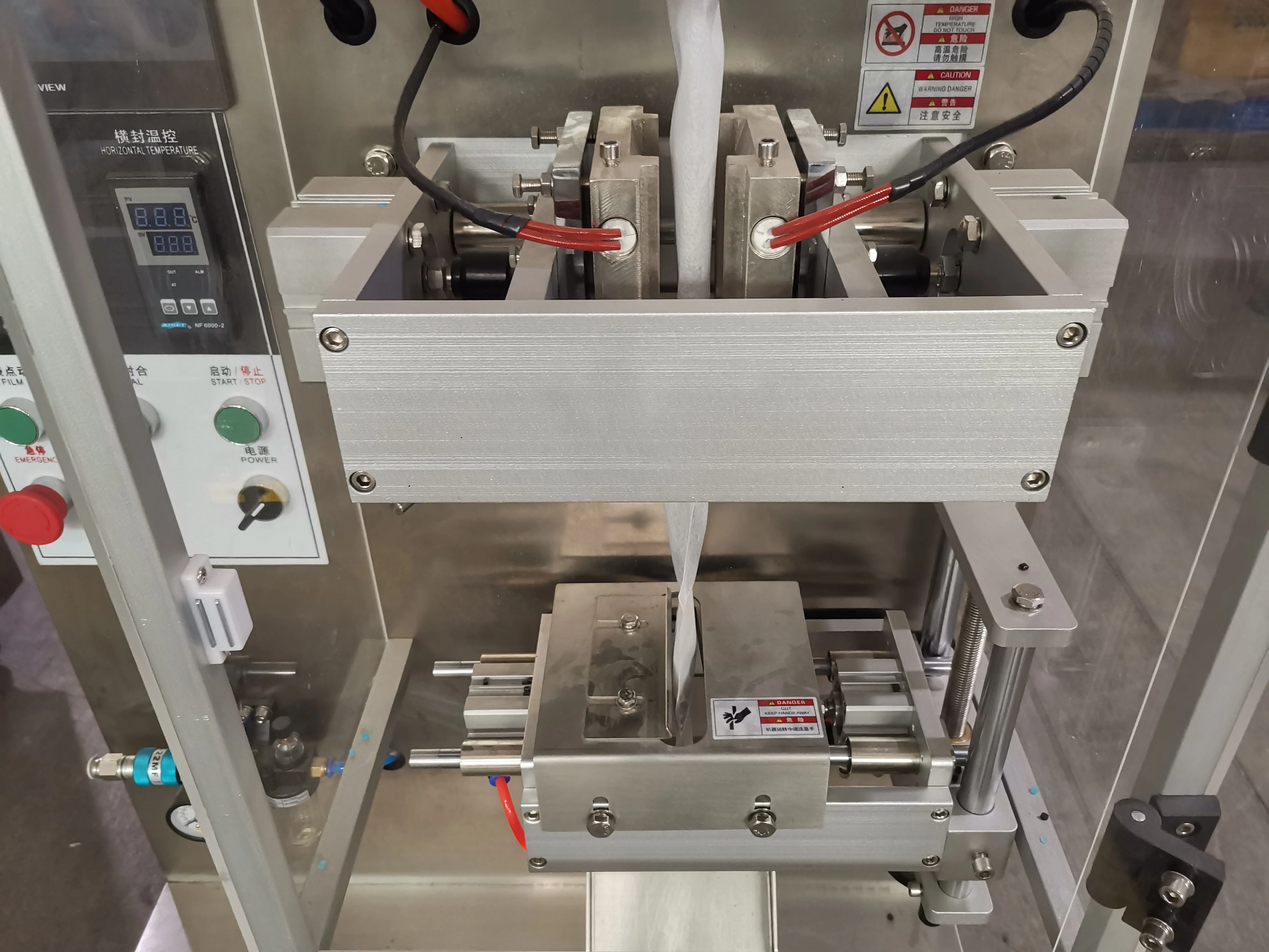 sachet tea powder filling and sealing machine tomato coffee bouillon powder sachet pack machine