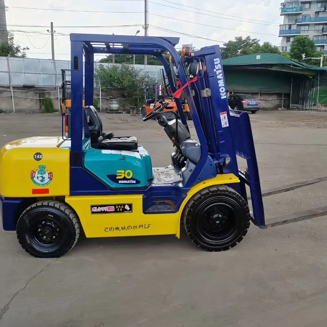 High Quality Used small Komatsu forklift 3 ton Komatsu Diesel Forklift 30 Cheap Price in stock