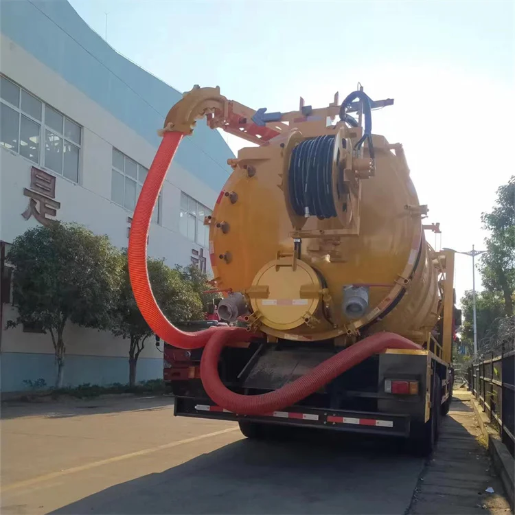 Bespoke ISUZU 15CBM cleaning and sewage suction truck dredging vehicle sewer dredging and cleaning vehicle with rotating pipe