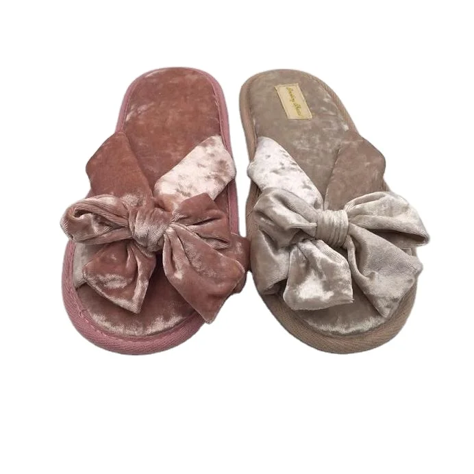Latest design cheap wholesale spa slippers for women made in China