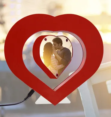 Magnetic Levitating Floating Photo Frame with LED Light Love Heart, Room Decor Night Light Home Office Decor Desk Tech Toys