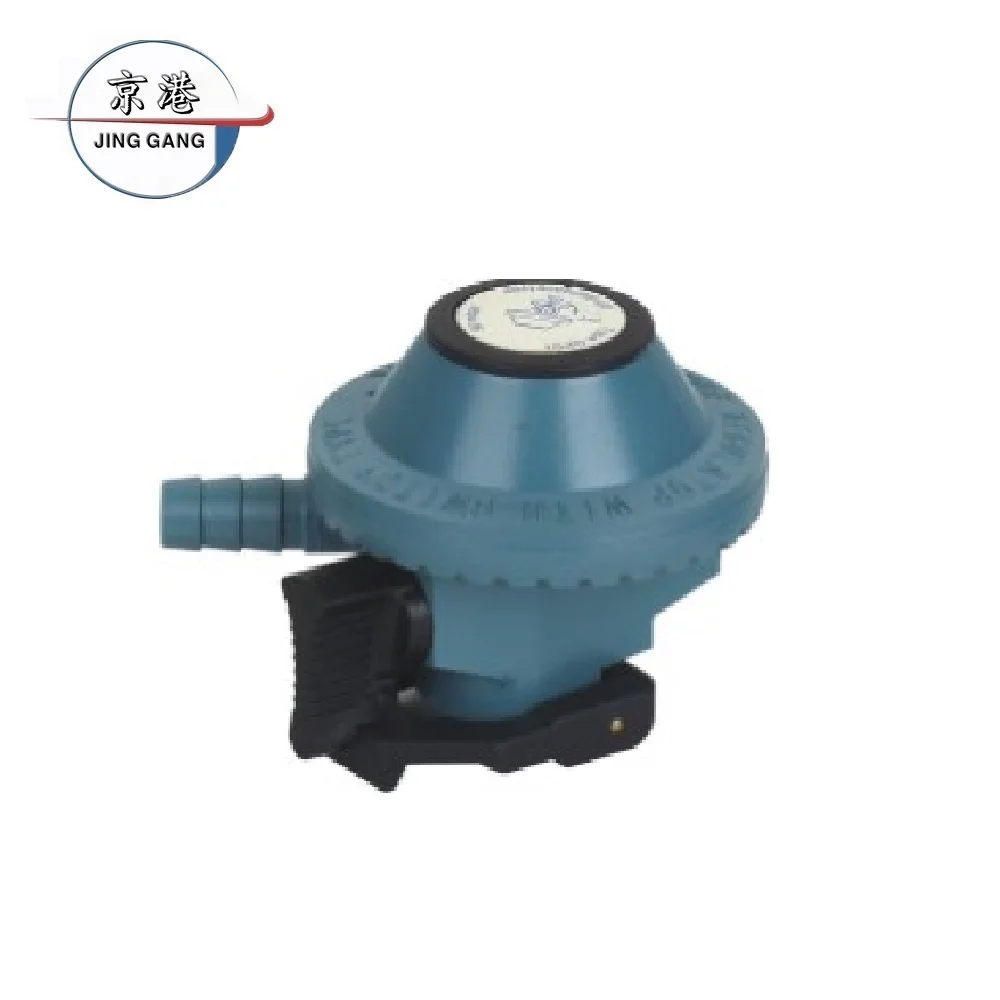 LPG gas regulator with aluminium alloy body and gauge