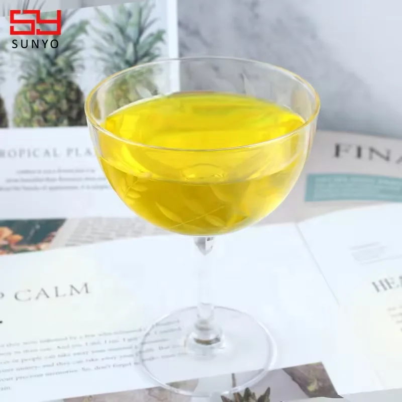 Wholesale Custom Personalized Calcium Free Glass Unique Branch Pattern Cocktail Glass Martini Glass
