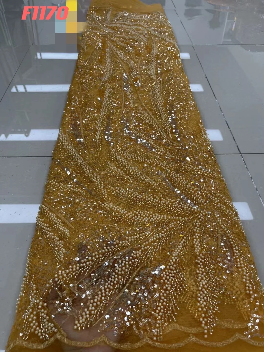 Handwork indonesia korea dubai rhinestone crystal bridal purple sequin luxury embroidered evening dress 3d beaded lace fabric