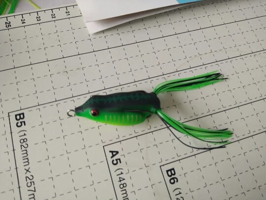 frog lures hybrid frog lure ray frog MUSTAD doubLe hook lures