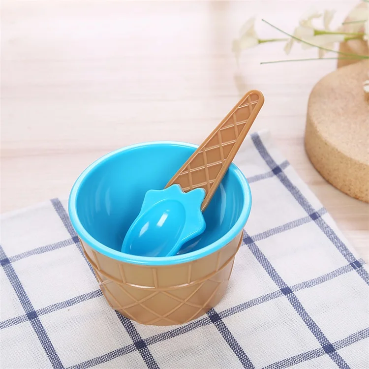 Factory hot sale Double Layer Reusable Plasticice Cream Kids Bowl With Spoon