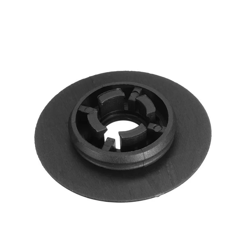 Hot Sale New Product 4PCS Car Carpet Mat Clips Floor Holders Fixing Grips Clamps For VW/Skoda/Audi