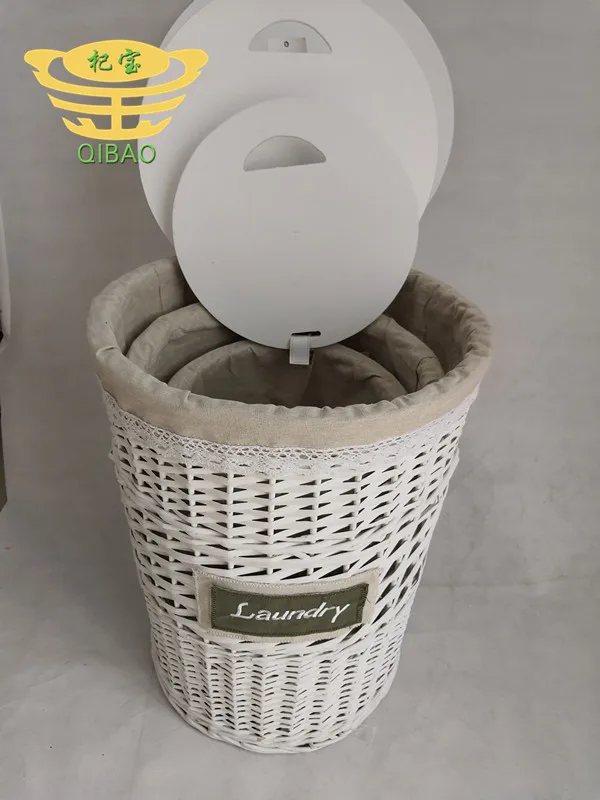 Modern Nordic style wicker woven laundry basket 3-piece stackable storage laundry basket with wooden cover