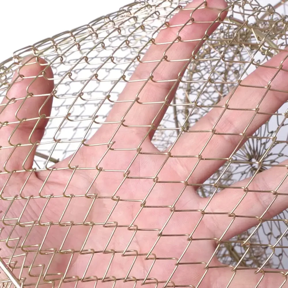 Wire fish basket fishing gear wholesale Iron Wire fish basket fish keeping net crab fishing gear