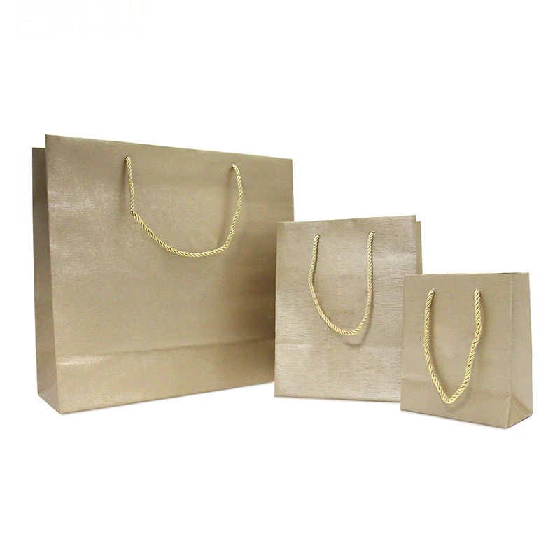 High-end Factory custom paper bag with your logo wholesale recyclable shopping clothing bag shoes bag with handle