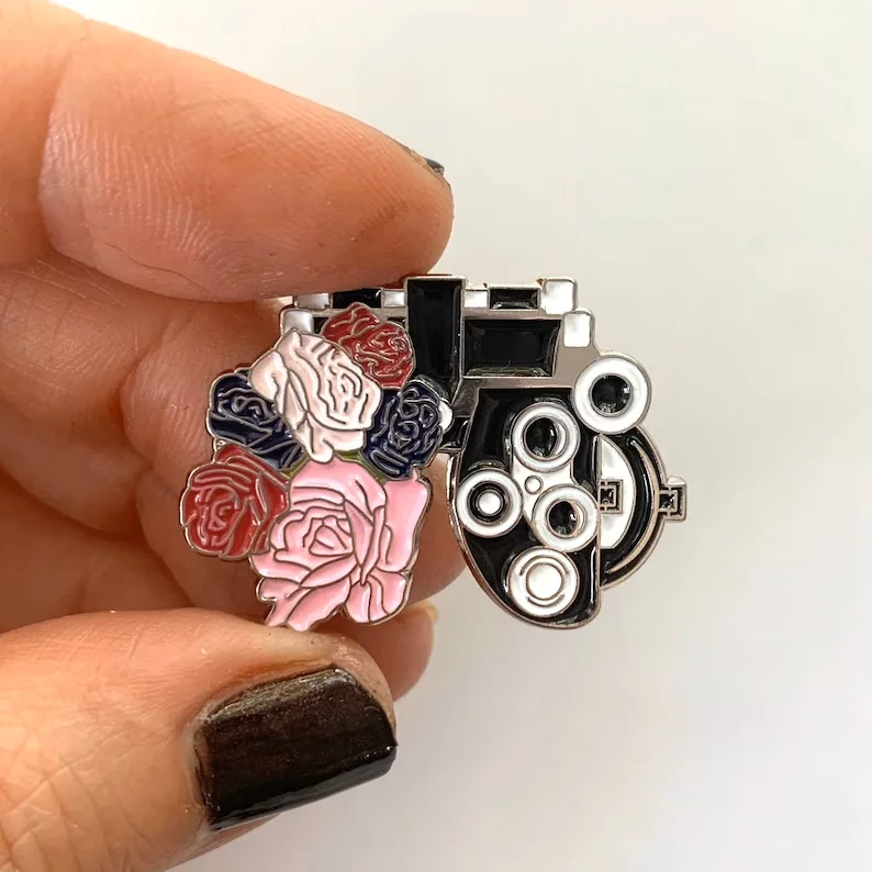 Gold Supplier Badge Lapel Pin Customized Design Zinc Alloy Metal Optometry Phoropter Hard Soft Enamel Pins