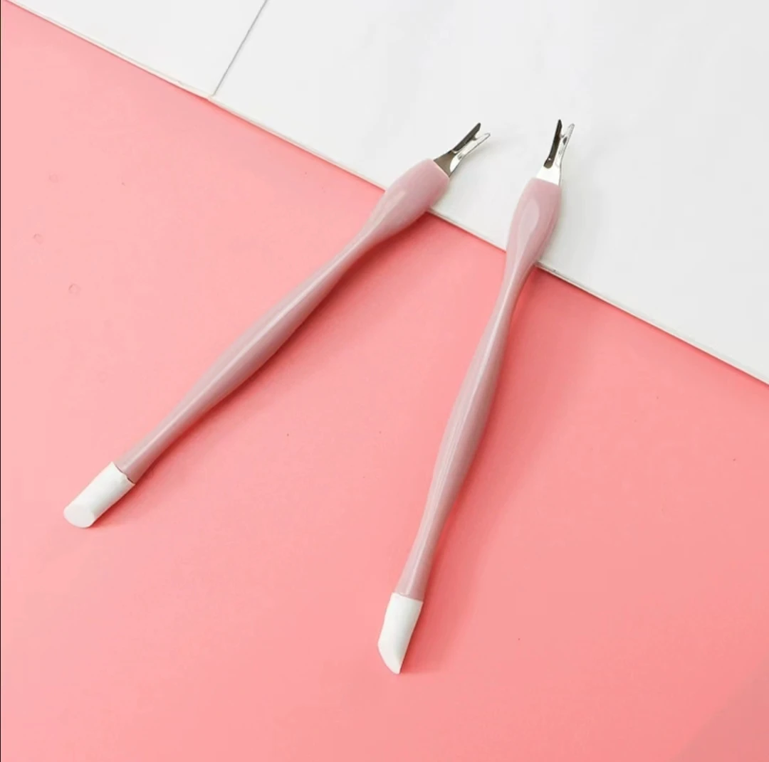 Factory Low-Priced Wholesale Nail Cuticle Pusher Two-in-One Double-Head Dead Skin Fork Embossing Exfoliating Cuticle Remover