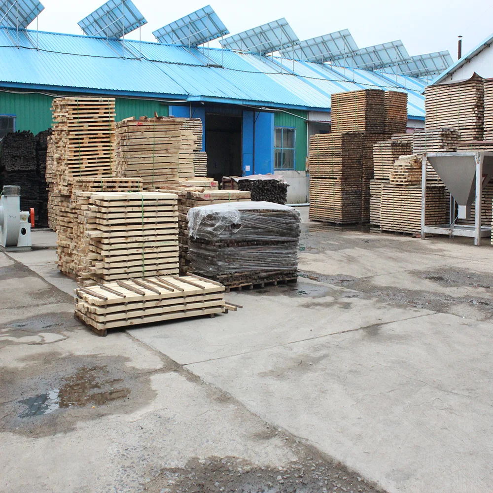 Factory wholesale price solid wood treated timber/wood lumber