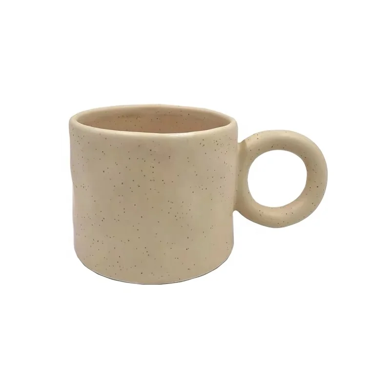 Top Quality 450ml Popular Elegant Design Cream Ceramic Mug Coffee Mug Mark Cup Milk Mug with Handle