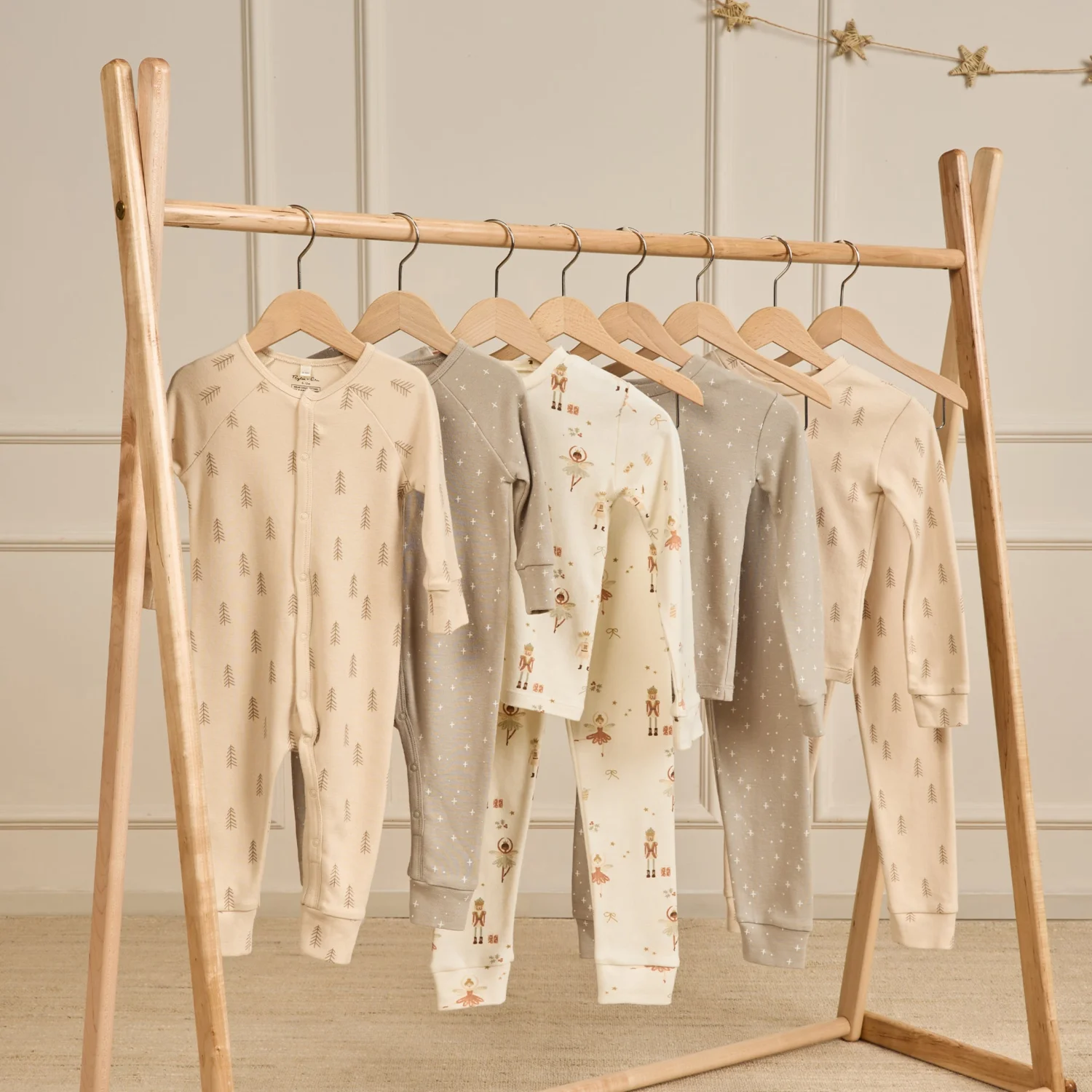 Custom designed Newborn Infant Toddler Boys Girls Clothes Casual Bamboo Fiber Sleepwear Baby Romper