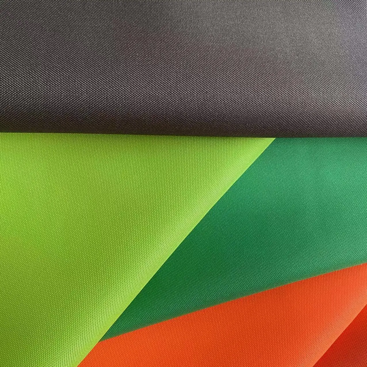 Polyester Fabric 300D 600D 900D 1680D 100% Polyester PVC Coated Oxford Fabric for Tents, Bags, Luggage