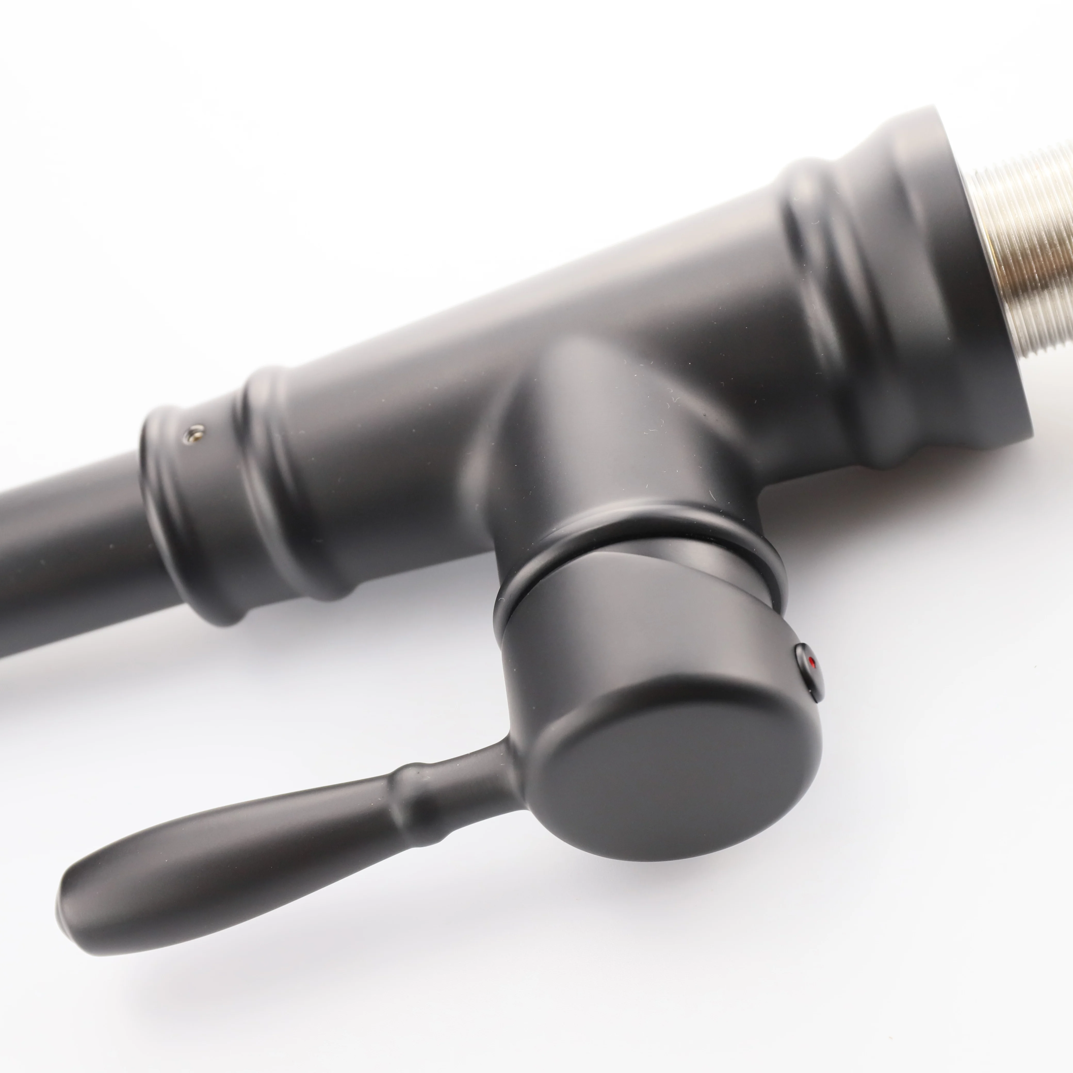 Customized Retro Vintage Pull out Sprayer Head Kitchen Sink Faucet Tap Hot Cold Water Saving with Customized Casting Design