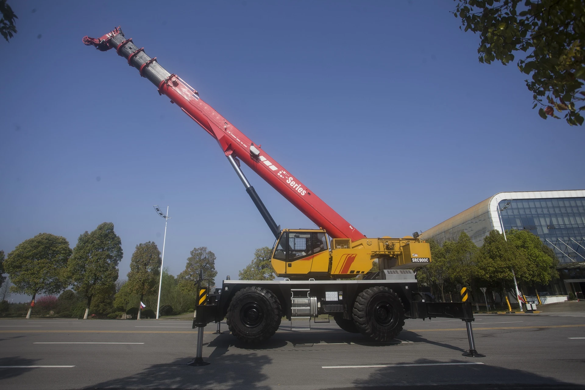 Famous brand Rough-terrain Crane SRC400C1 40ton