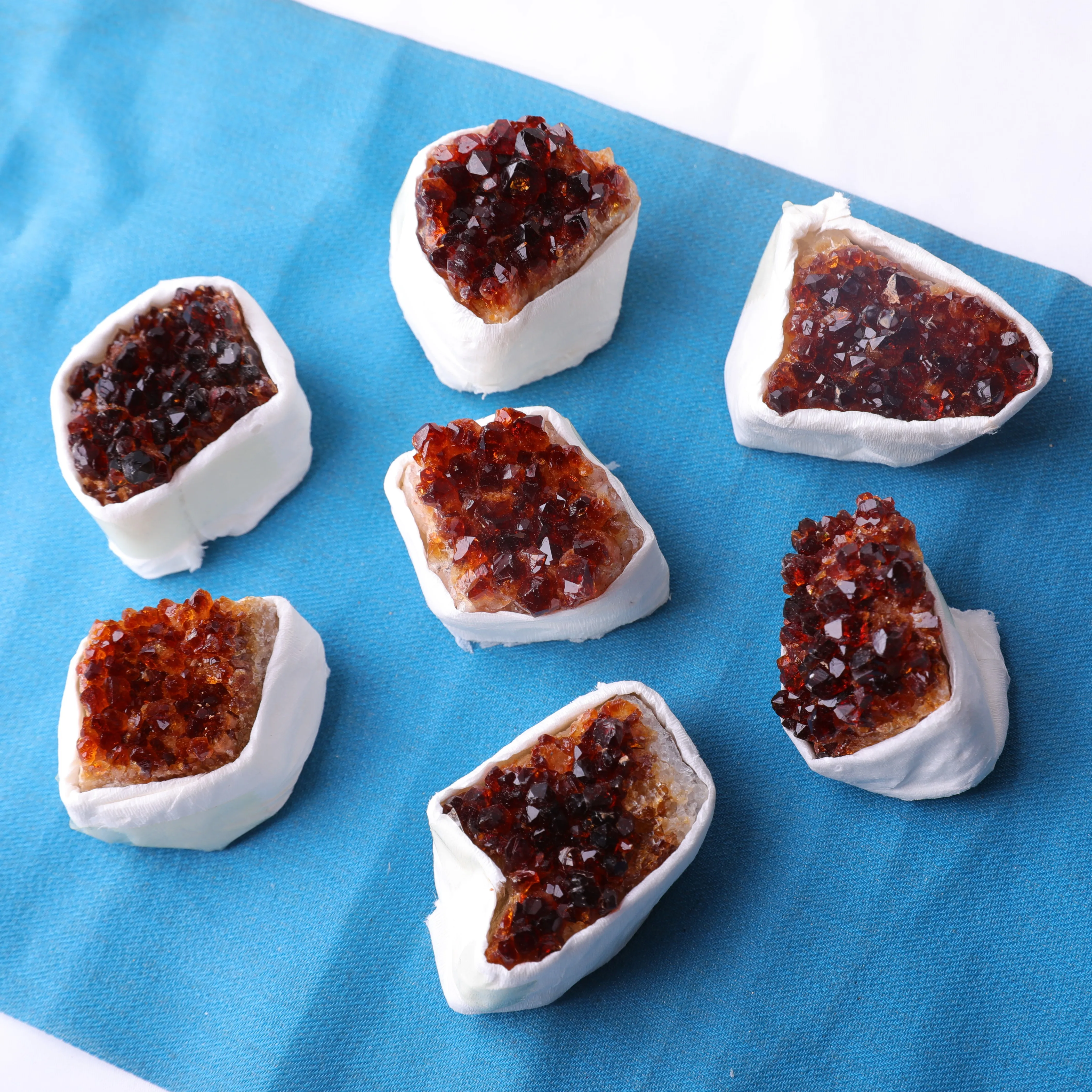 Exquisite Citrine crystal cluster ornaments crystal decoration Citrine  crafts furniture rough stones decoration