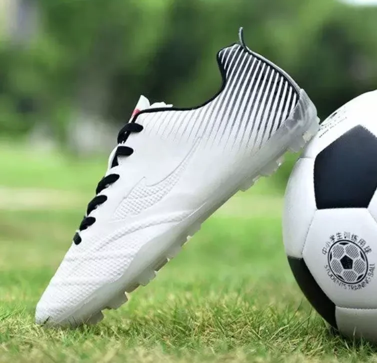 Real quality soccer training shoes shoes soccer football kids soccer shoes