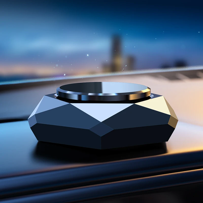 Wholesale Luxury Models Customised Logo Alloy Aromatherapy Car Aromatherapy Diffuser Car Scent Air Freshener