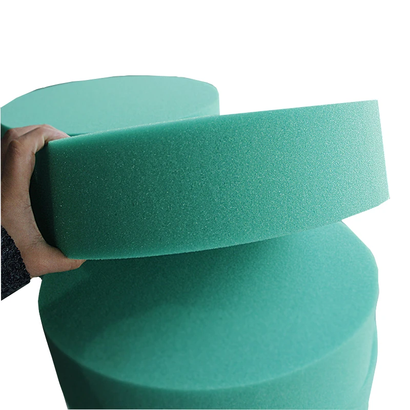 Губка для чистки наружных стен